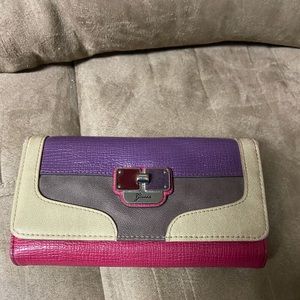 Guess wallet circa 2015